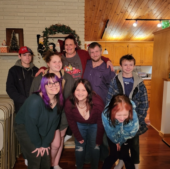 BACK UP AD Live listing updates share sat at 9am - Picture 7 of 16